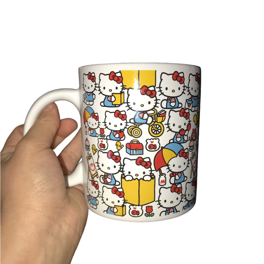 Hello kitty mug